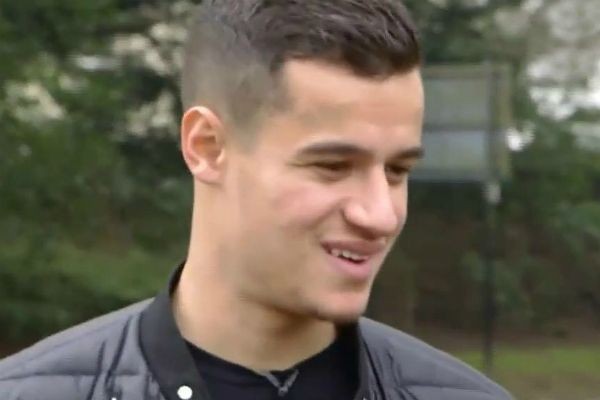 Barcelona contrata Phelippe Coutinho por 160 milhões de euros