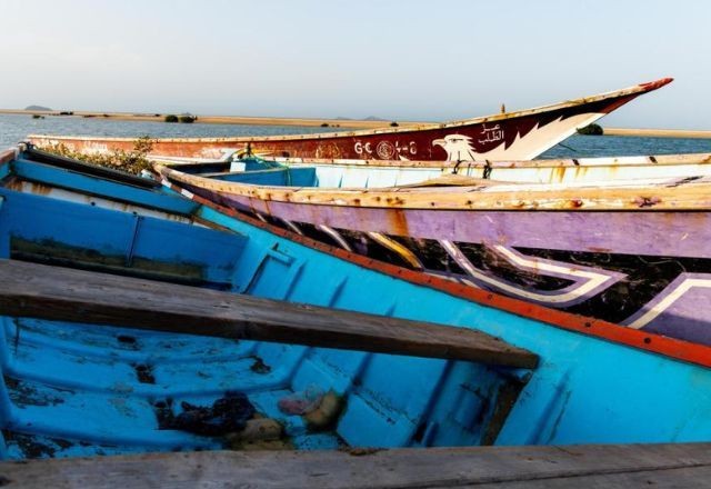 Imagem da noticia Barco com migrantes afunda e deixa ao menos 49 mortos e 140 desaparecidos no Iêmen