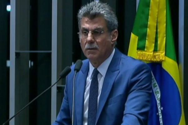 Imagem da noticia Base aliada faz ofensiva para não parar reformas