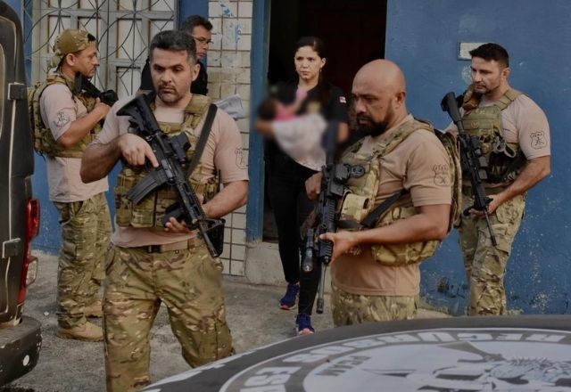 Imagem da noticia Bebê de 20 dias dado como morto é resgatado pela polícia em Manaus