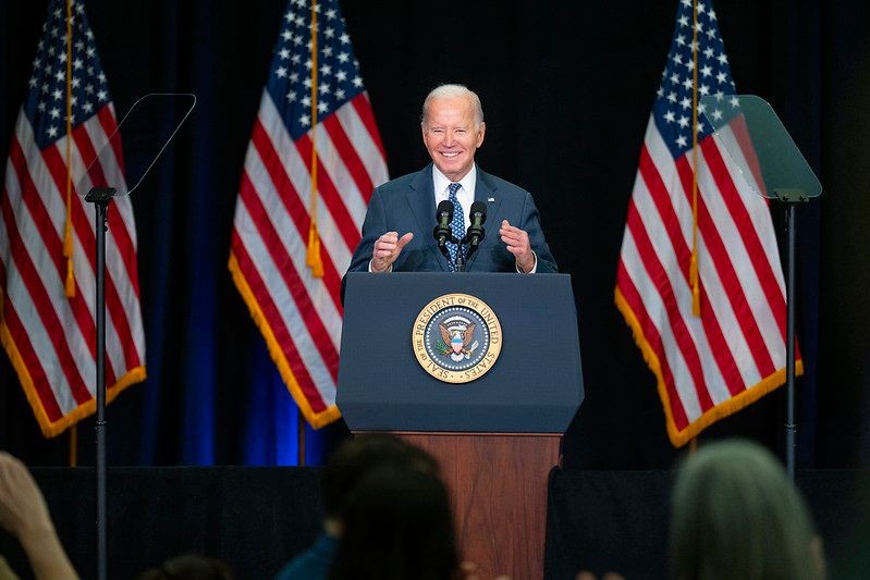 Buscas por Biden no Brasil ganham destaque e só ficam atrás de rodada do Brasileirão