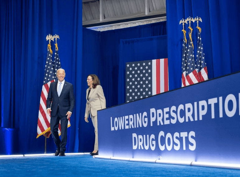 Imagem da noticia Despedida de Biden, apoio a Kamala e discurso de Hillary Clinton: os destaques da Convenção Democrata