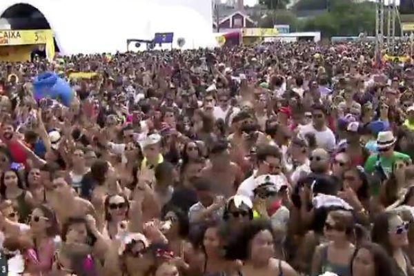 Imagem da noticia Blocos de Carnaval atraem cerca de 60 mil pessoas em São Paulo