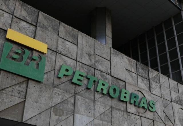 Imagem da noticia Bolsa sobe com declaração de indicado para presidir Petrobras