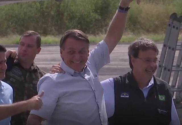 Em Pernambuco, Bolsonaro participa de motociata e Marcha Para Jesus