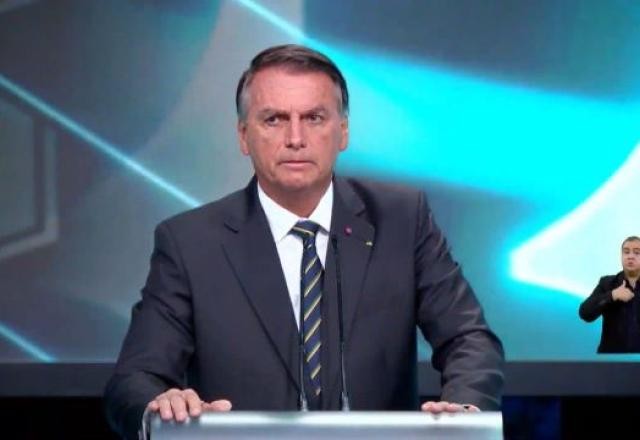 Imagem da noticia Bolsonaro culpa Orçamento por cortes em merenda escolar