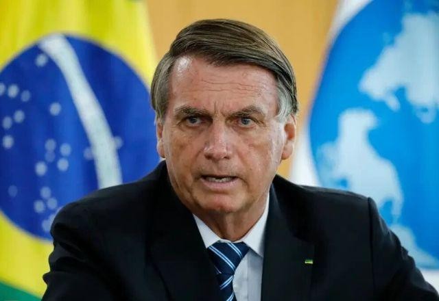 Imagem da noticia Bolsonaro completa 36 horas em silêncio, após derrota para Lula