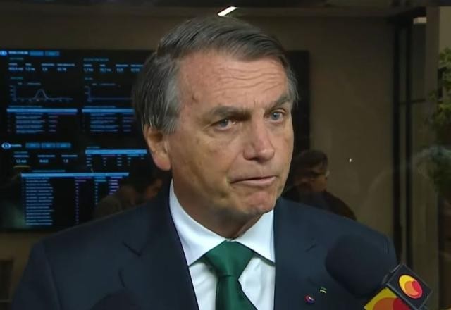 Imagem da noticia Bolsonaro diz ter vivido dia "mais terrível" após fala sobre venezuelanas