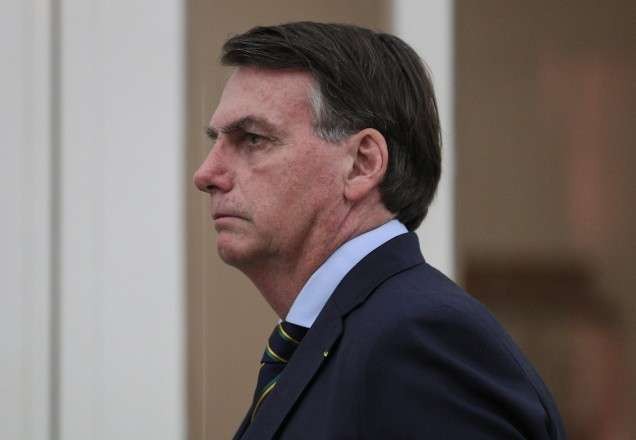 Bolsonaro aponta violações em ações do STF e diz que tomará "medidas legais"