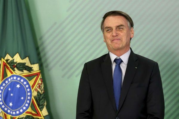 Bolsonaro apresenta melhora quatro dias após cirurgia em SP