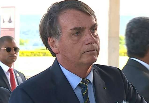 Imagem da noticia Bolsonaro defende permanência de Fábio Wajngarten como chefe da Secom