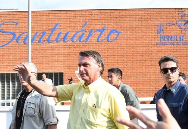 Imagem da noticia Bolsonaro evita evento com católicos conservadores que têm rixa com arcebispo