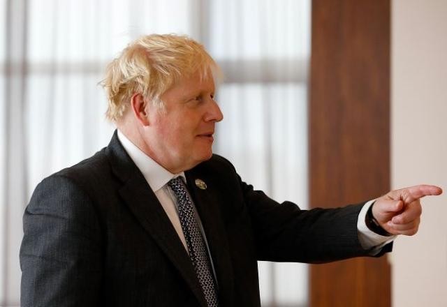 Imagem da noticia Johnson promete "maior pacote de sanções econômicas que a Rússia já viu"