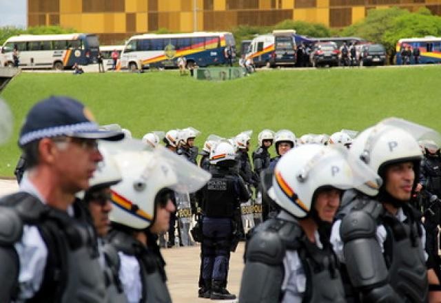 Imagem da noticia MPDFT solicita informações à polícia sobre protestos no 7 de setembro