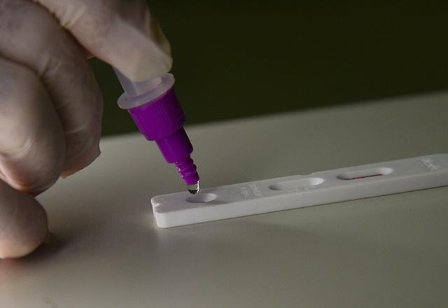 Imagem da noticia Covid: Brasil registra 39.251 casos em 24h, média móvel cresce 78%