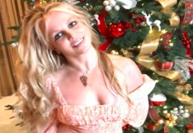 Imagem da noticia Após 13 anos sob a tutela do pai, Britney Spears vai administrar fortuna