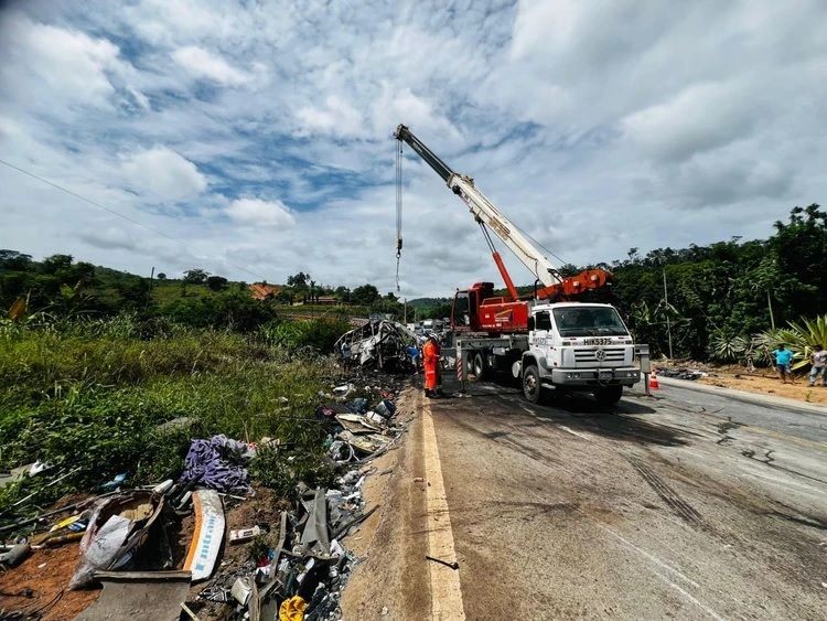 Imagem da noticia SBT News ao vivo: caminhoneiro envolvido em acidente com 41 mortos é liberado pela polícia