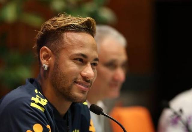 Imagem da noticia Após nova denúncia contra Neymar, internautas relembram caso Najila