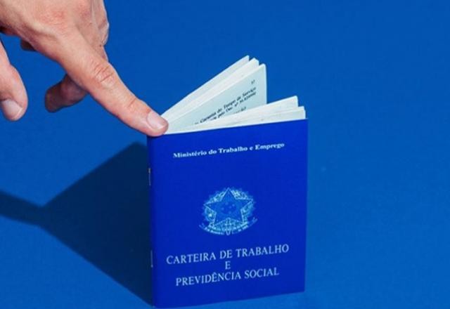 Imagem da noticia Desemprego bate novo recorde e chega a 14 milhões