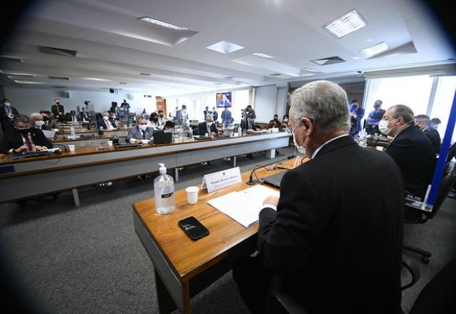 Imagem da noticia CPI convoca Osmar Terra e servidor do TCU que fez nota sobre covid