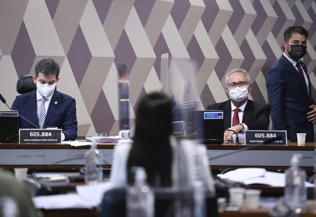 Imagem da noticia CPI da Covid aprova relatório que pede indiciamento de Bolsonaro