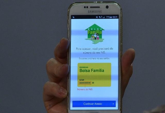 Pagamento do Bolsa Família pela poupança digital começa em dezembro