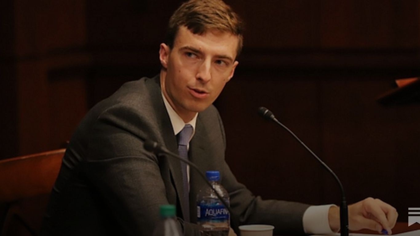 Imagem da noticia  EUA veem Brasil como parceiro "muito promissor" em minerais críticos, diz secretário norte-americano