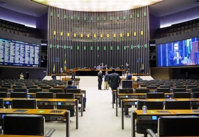 Imagem da noticia MP sobre suspensão de contratos de trabalho deve ser votada nesta 3ª na Câmara
