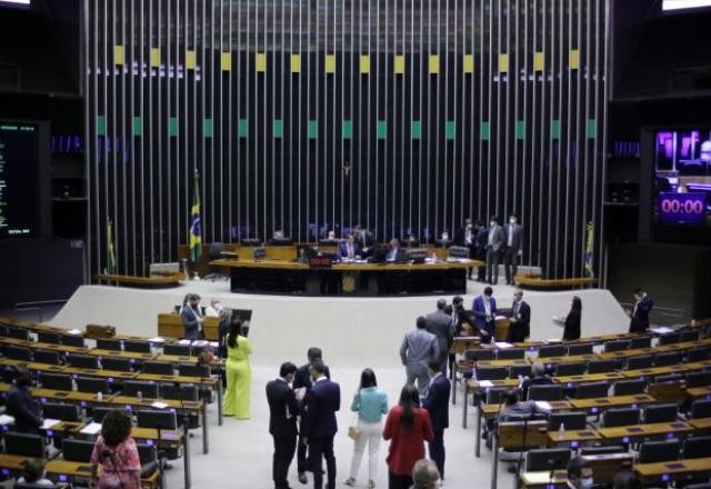 Imagem da noticia Comissão da Câmara repudia ataques à Ucrânia