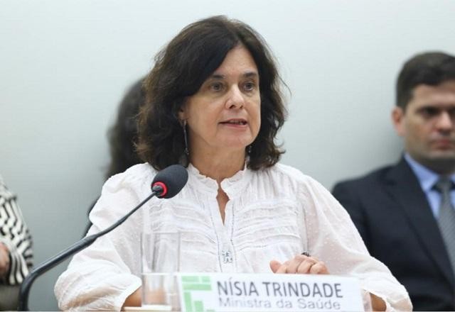 Imagem da noticia Vacina contra a covid-19 se mostrou "eficaz e efetiva", reforça Nísia Trindade