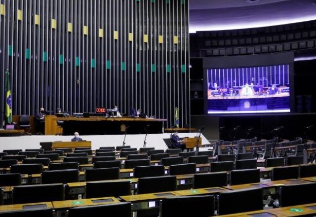 Imagem da noticia Saiba que projetos estarão na mesa do novo presidente da Câmara