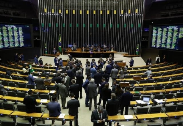 Imagem da noticia Presidente da Câmara, Arthur Lira, reúne líderes e define prioridades de votação