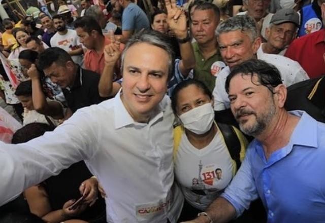 Imagem da noticia Ex-governador Camilo Santana, do PT, é eleito senador pelo Ceará