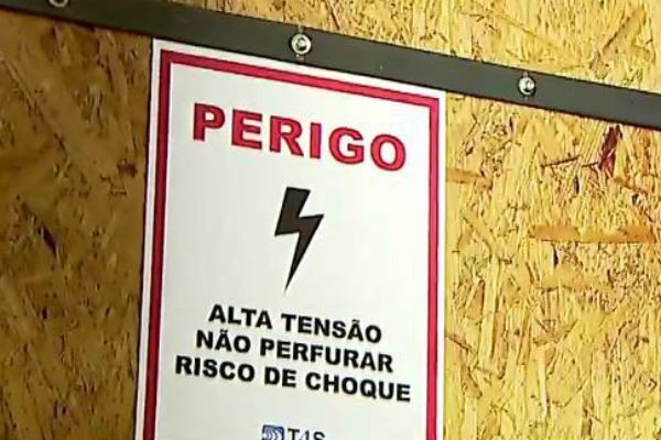 Imagem da noticia Caminhoneiros usam aparelho que dá choque para tentar evitar roubos