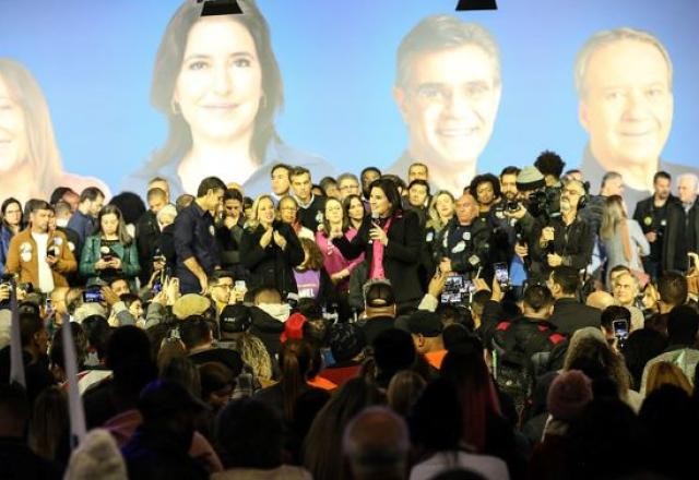 Imagem da noticia "Estamos prontas e prontos para defendermos o Brasil", afirma Simone Tebet