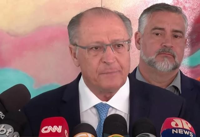 Imagem da noticia Alckmin anuncia ida ao RS e repasse de R$ 800 por pessoa desabrigada