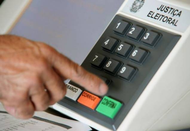 Imagem da noticia Candidaturas do PT e do PSL disparam nas eleições de 2020