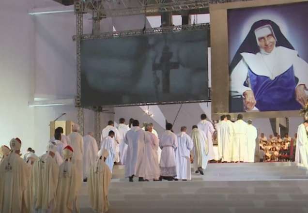 Imagem da noticia Canonização de Santa Dulce aumenta movimento de visitantes em Salvador