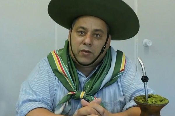 Imagem da noticia Cantor Volmir Martins morre em acidente no Rio Grande do Sul