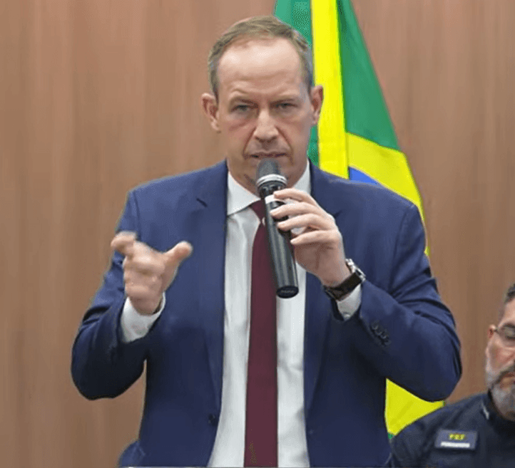 Imagem da noticia MJSP assina acordo de cooperação com Instituto Brasileiro de Mineração