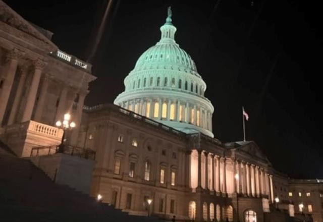 Imagem da noticia Trump traiu seu juramento, afirma comitê que investiga invasão do Capitólio