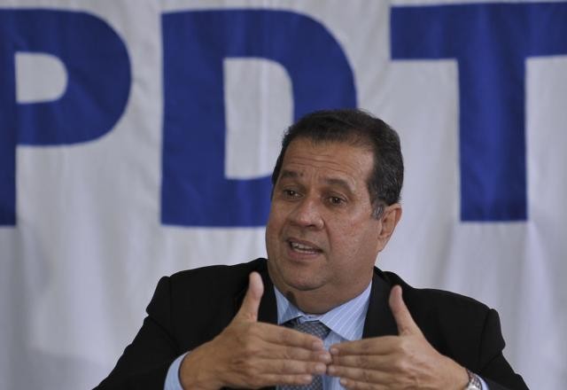 Imagem da noticia Precatórios: presidente do PDT conversa individualmente com deputados