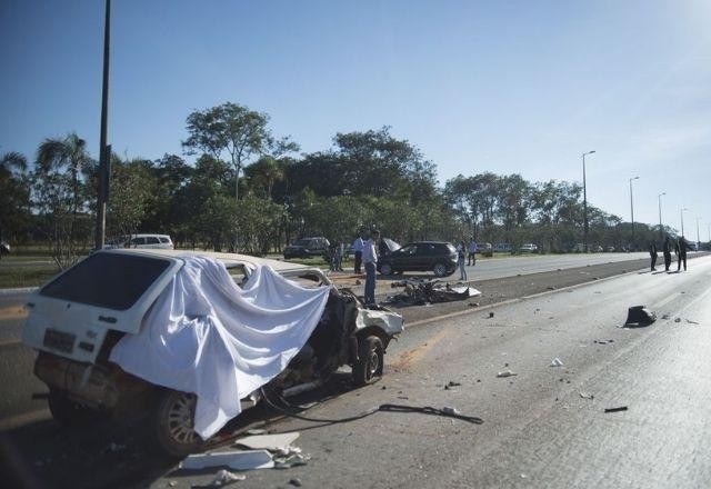 Imagem da noticia Acidentes e mortes em rodovias federais voltam a crescer após uma década