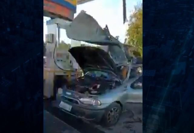 Carro explode ao abastecer com gás natural em Sorocaba (SP)