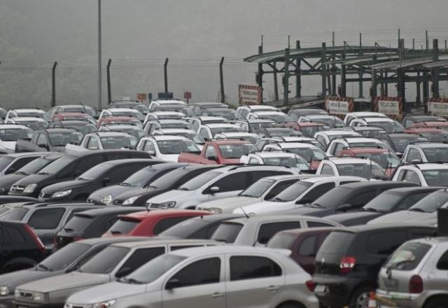 Imagem da noticia Número de roubos e furtos de carros cresceu 8% em 2022 na comparação com 2021