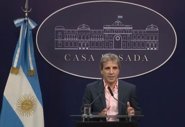 Imagem da noticia Por aprovação, governo argentino retira medidas fiscais polêmicas de projeto