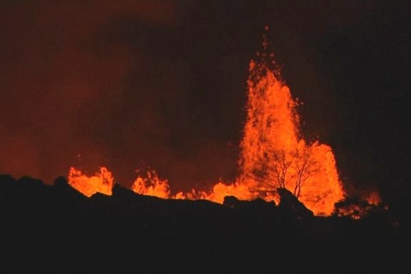 Casa de brasileira está entre as destruídas por erupção no Havaí