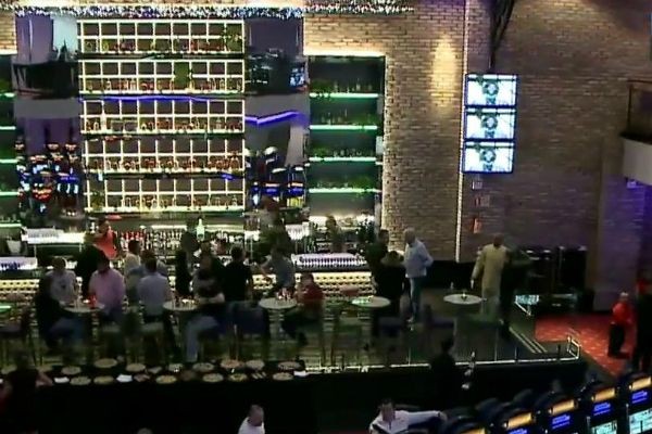 Imagem da noticia Casa de jogos de azar é inaugurada em Porto Alegre; negócio é proibido no Brasil
