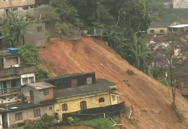 Volume de chuva que caiu em Petrópolis é um dos maiores já registrados no Brasil