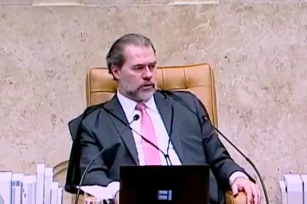 Imagem da noticia Caso no RS leva STF a considerar crime fuga de motorista do local do acidente